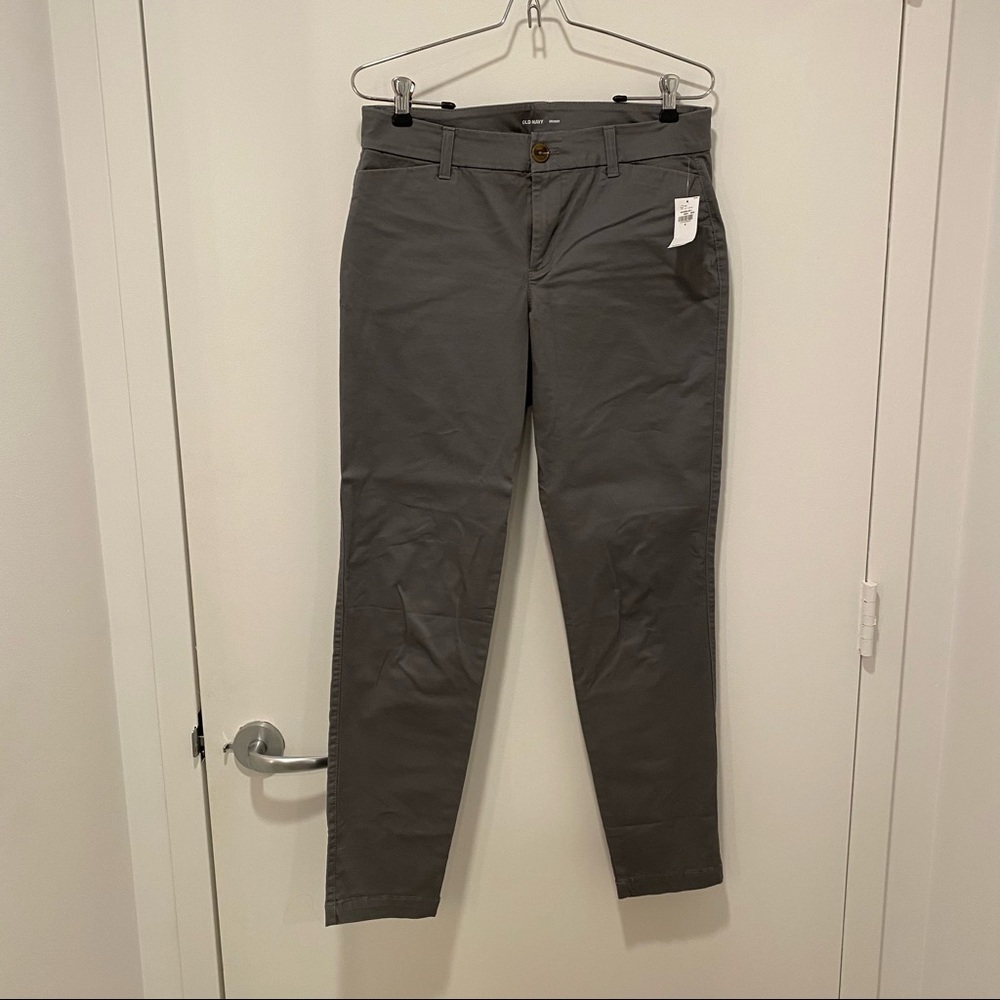 NWT Old Navy Gray Pants